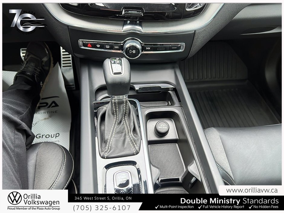 2021 Volvo XC60 R-Design IIHS Top Safety Pick+ | Apple CarPlay