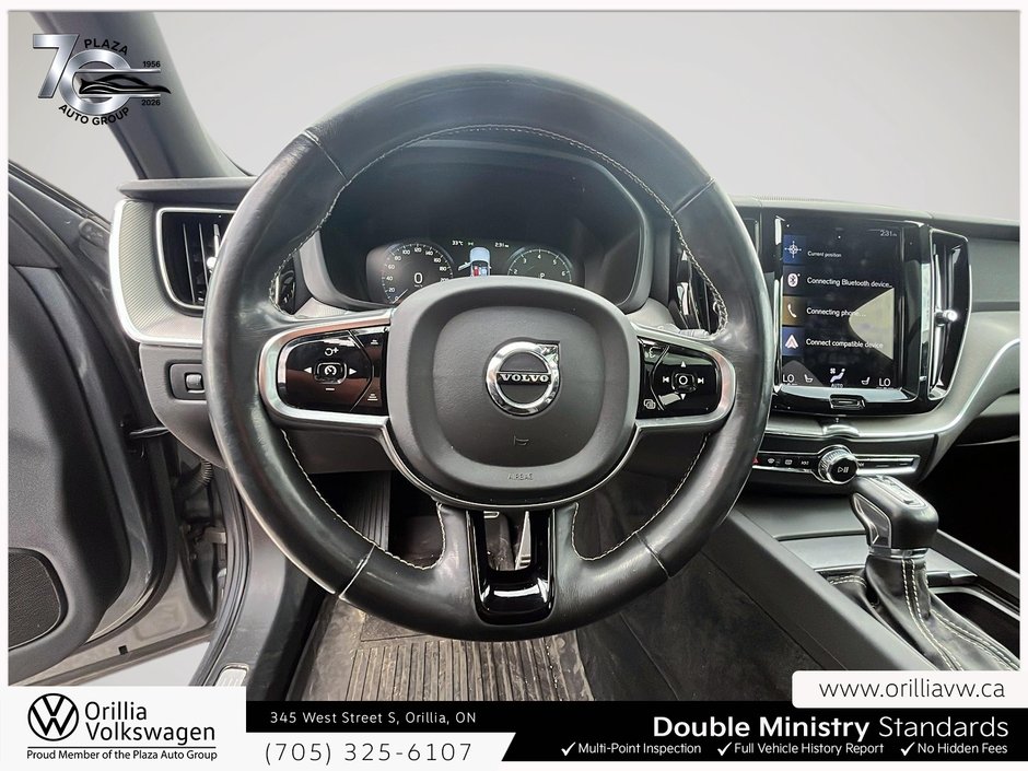 2021 Volvo XC60 R-Design IIHS Top Safety Pick+ | Apple CarPlay