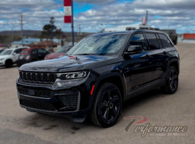 2026 Jeep Grand Cherokee ALTITUDE in Mont-Tremblant, Quebec