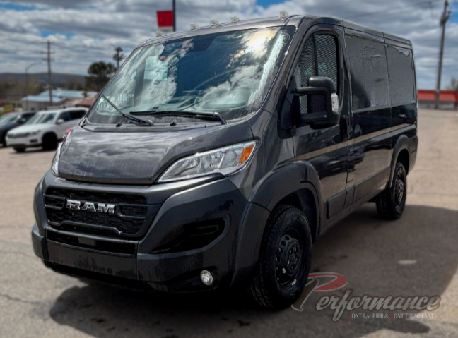 Ram Promaster Cargo Van 1500 TRADESMAN W/ PASS SEAT 2025 à Mont-Tremblant, Québec