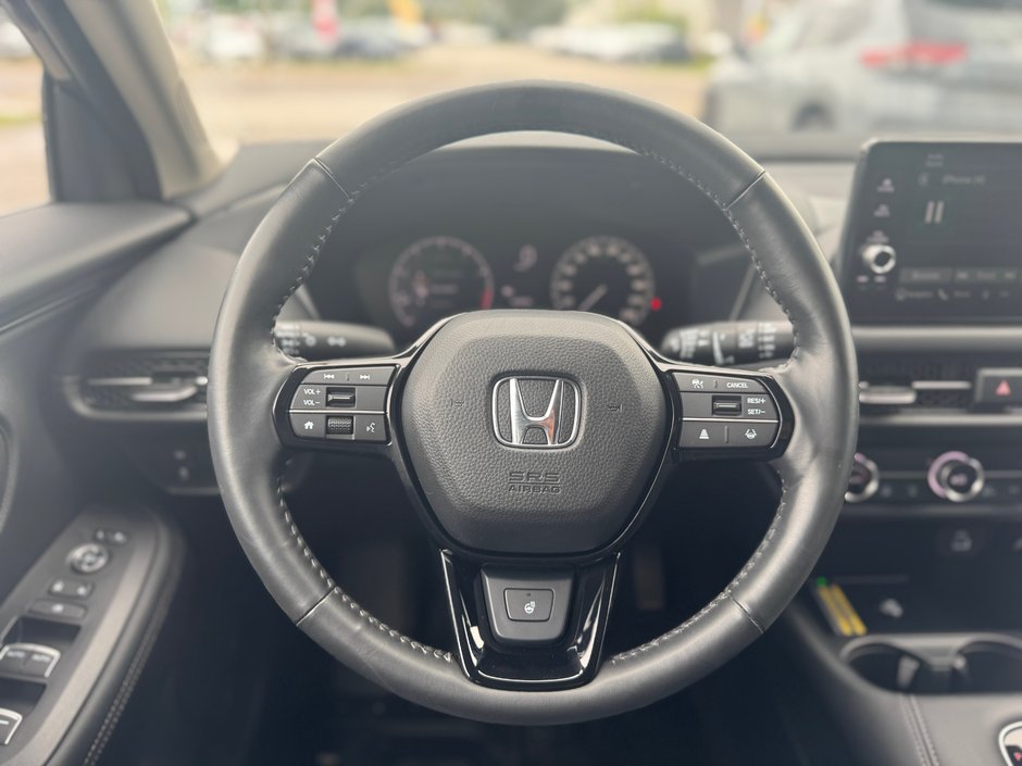 2024 Honda HR-V EX-L Navi | ONLY 14500KMS | REMOTE START | DUAL-ZONE CLIMATE CONTROL | ADAPTIVE CRUISE |