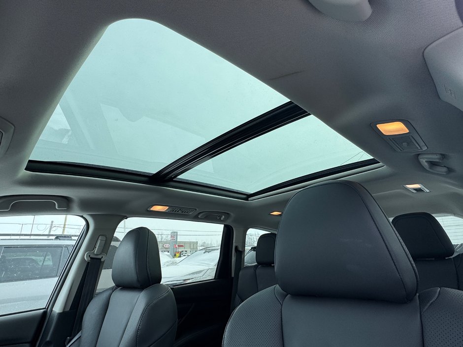 2023 Subaru ASCENT LIMITED-21