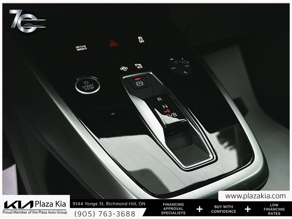 2024 Audi Q4 e-tron BASE
