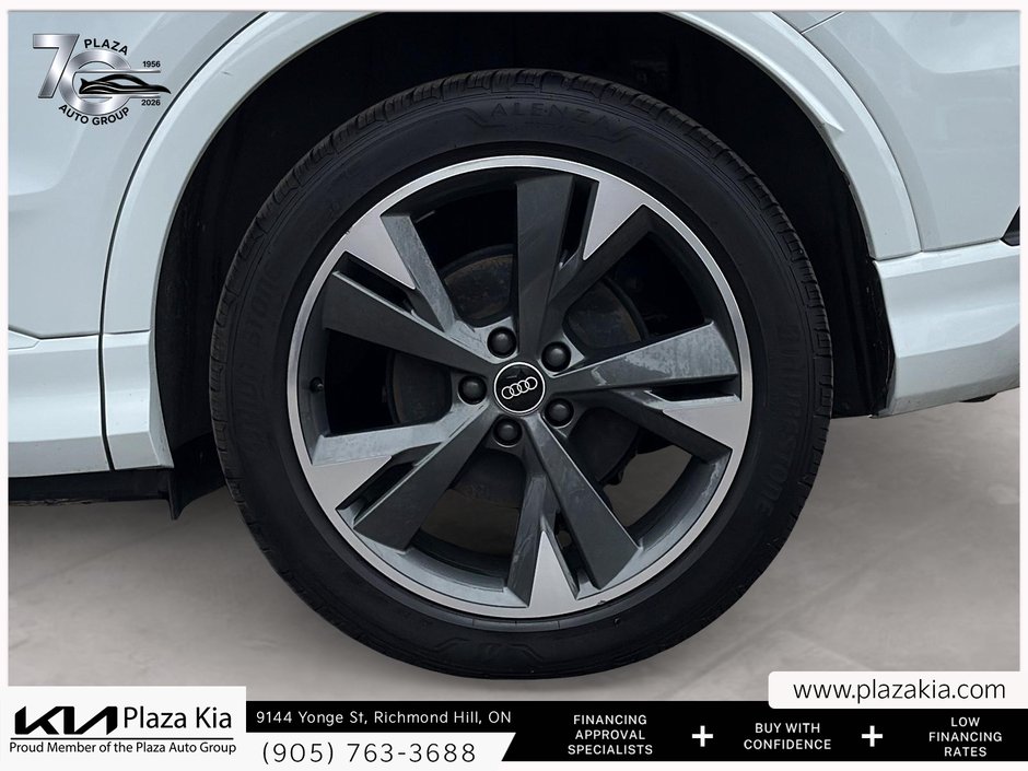 2024 Audi Q4 e-tron BASE