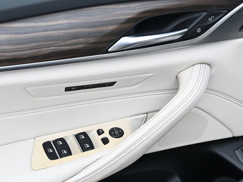 2018 BMW 5 Series 530e xDrive iPerformance