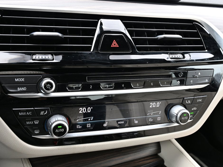 2018 BMW 5 Series 530e xDrive iPerformance