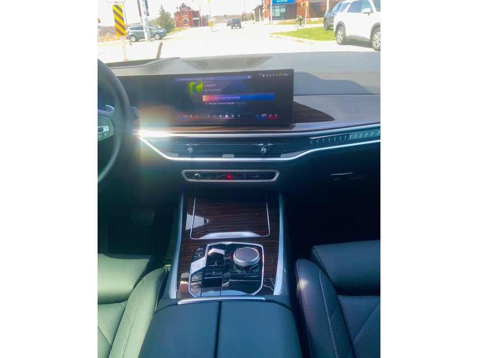 2024 BMW X5 XDrive40i Premium Essential Package and Advance Driver Assist