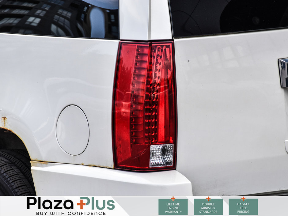 2010 Cadillac Escalade BASE-6
