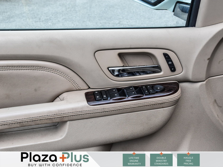 2010 Cadillac Escalade BASE-9