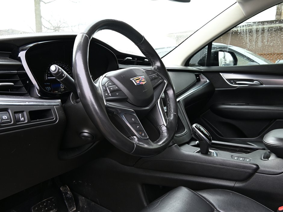 2018 Cadillac XT5 Luxury AWD