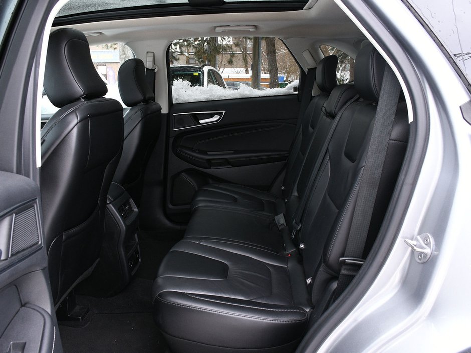 2022 Ford Edge Titanium Certified | Backup Camera | Heated Front Seats | Bluetooth