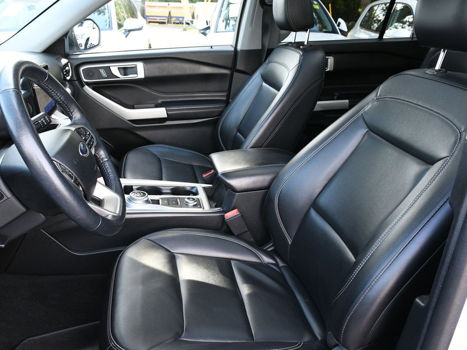 2022 Ford Explorer XLT-10