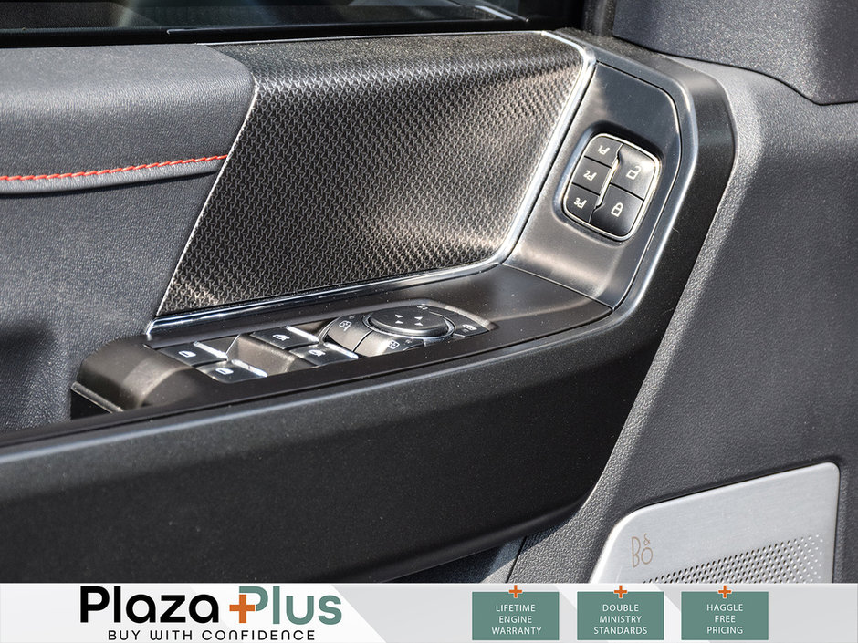 2024 Ford F-150 Raptor Certified | Clean Carfax | Low Mileage | NAVI | Side Step Bars | Bluetooth