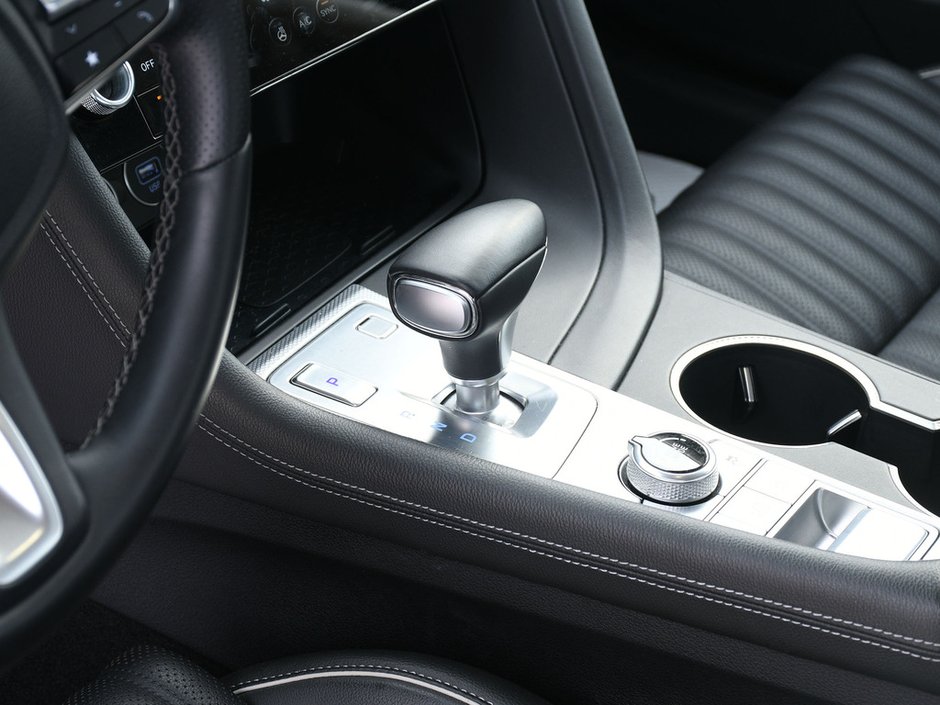 2025 GENESIS G70 2.5T Advanced Certified | NAVI | Backup Camera | Moonroof | Heated Seats