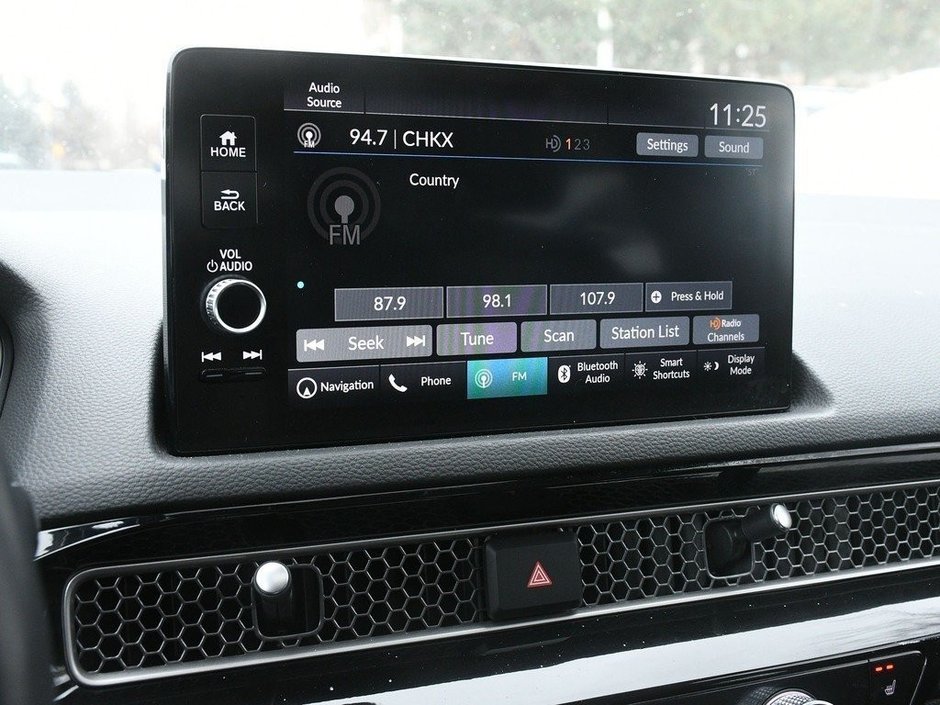 2022 Honda Civic Hatchback Sport Touring Certified | NAVI | Backup Cam | Moonroof | Bluetooth | Heated Seats