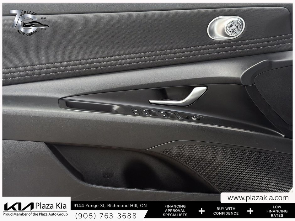 2023 Hyundai Elantra Preferred-9