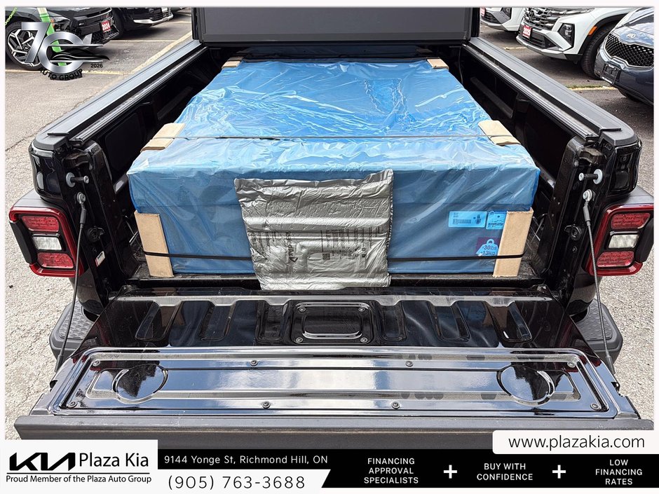 2025 Jeep Gladiator Sport S