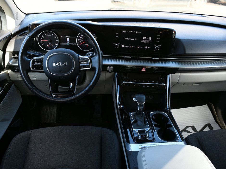 2024 Kia Carnival LX Certified | 3rd Row Seating | Backup Camera | Bluetooth