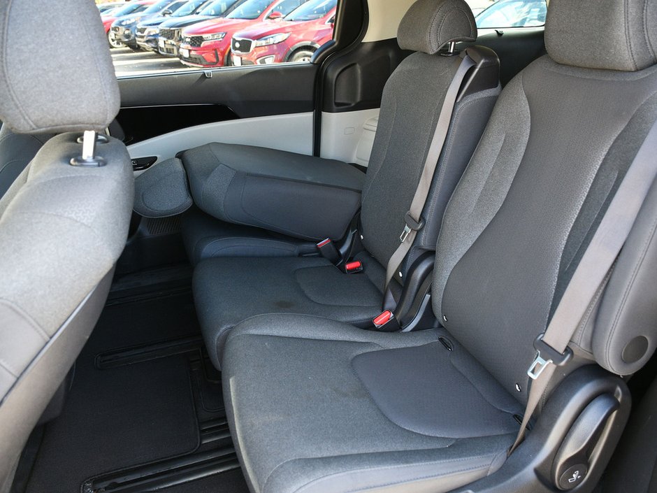 2024 Kia Carnival LX Certified | 3rd Row Seating | Backup Camera | Bluetooth