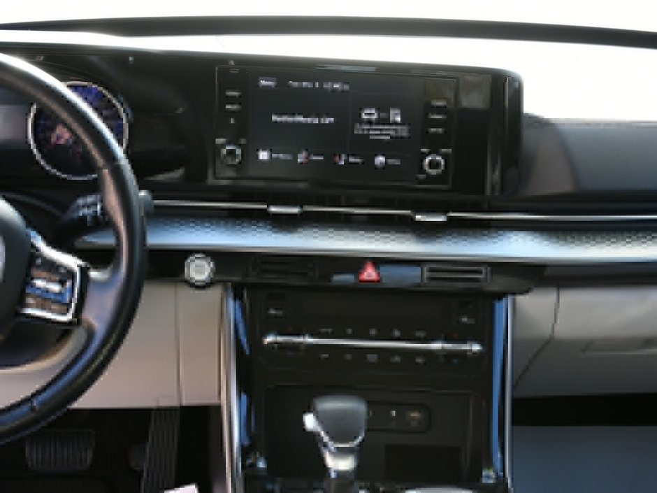 2024 Kia Carnival LX+ CPO | 3rd Row Seating | Backup Camera | Bluetooth