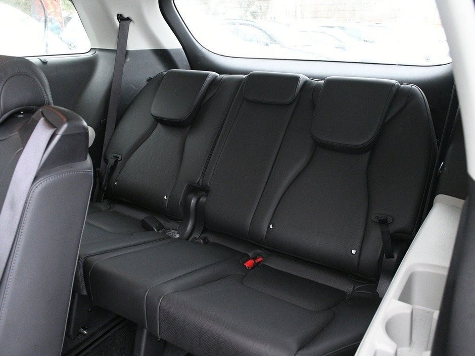 2024 Kia Carnival EX Heated Seats l Back Up Camera