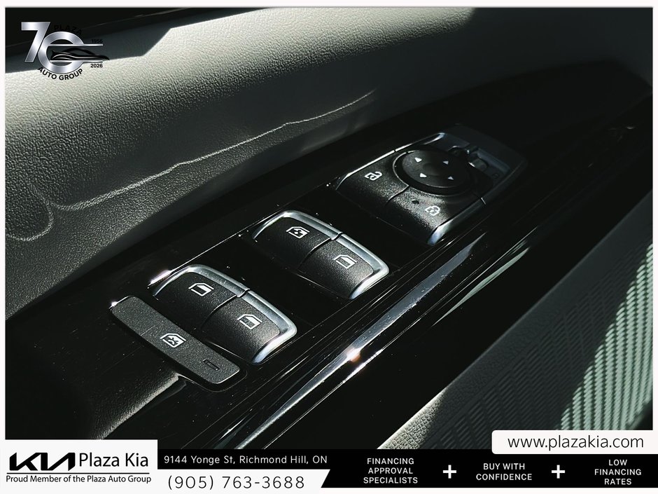 2024 Kia Carnival LX-11