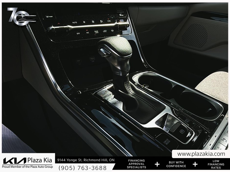 2024 Kia Carnival LX-16