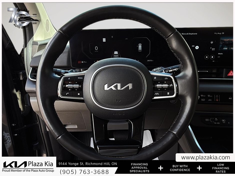 2025 Kia Carnival EX