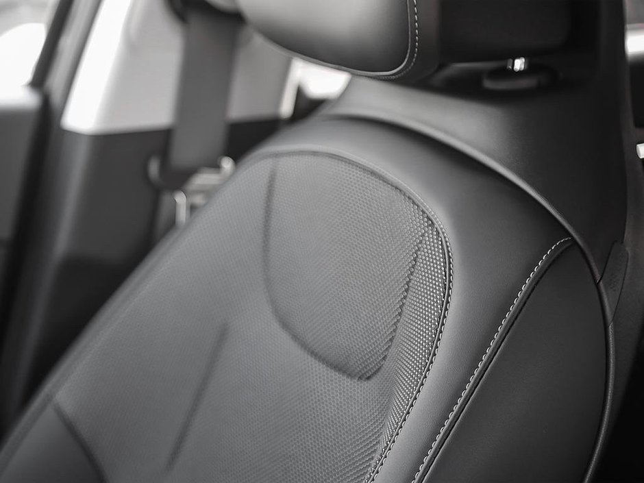 2025 Kia EV6 Wind RWD-24