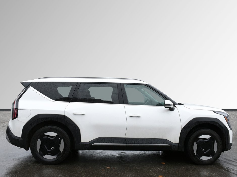 2024 Kia EV9 Land CPO | NAVI | Backup Camera | Blindspot Monitor | Lane Keep Assist