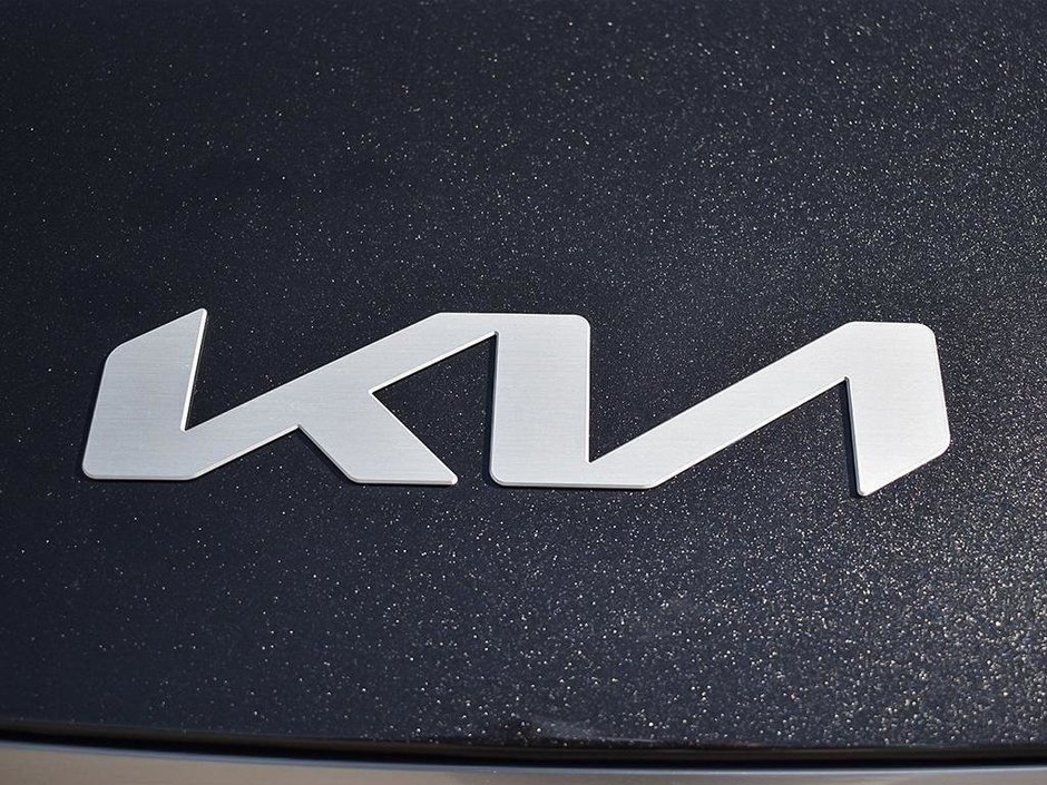 2026 Kia EV9 Wind RWD-12