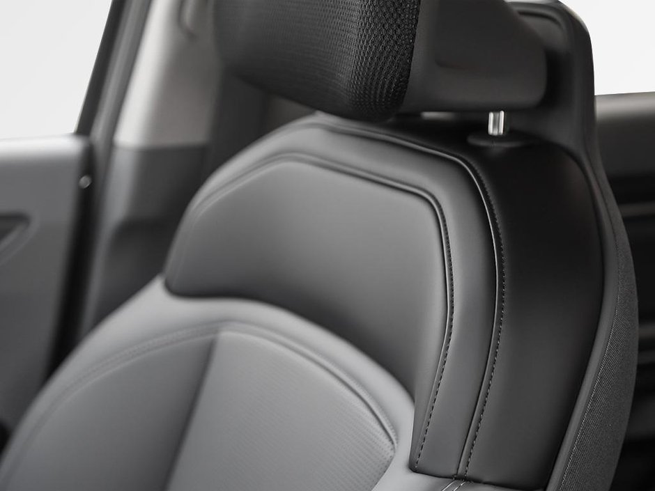 2026 Kia EV9 Light RWD-18