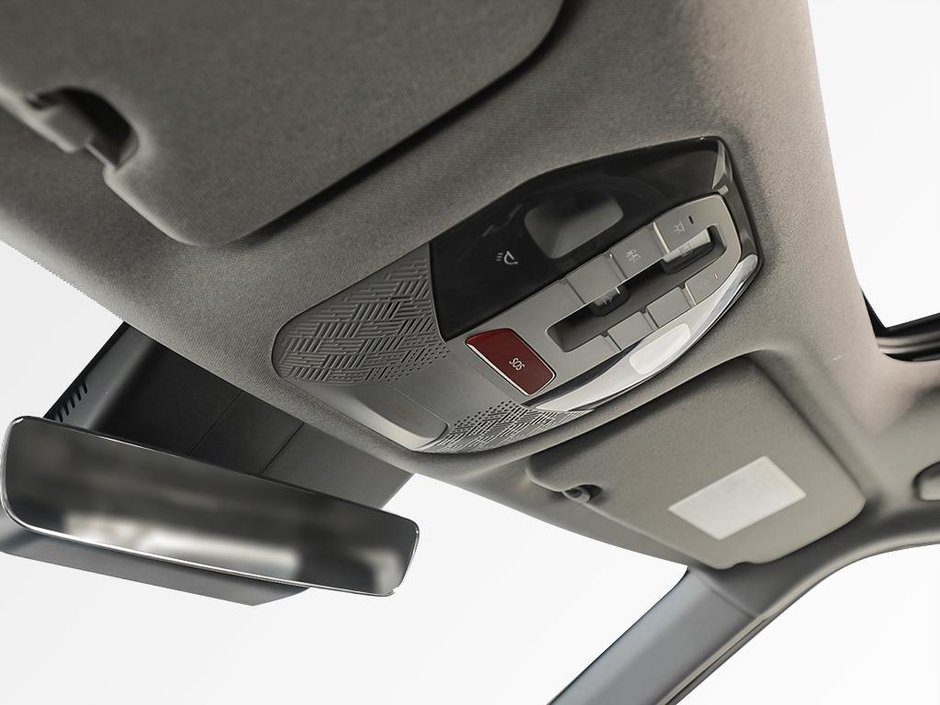 2026 Kia EV9 Land w/Plus Package-16