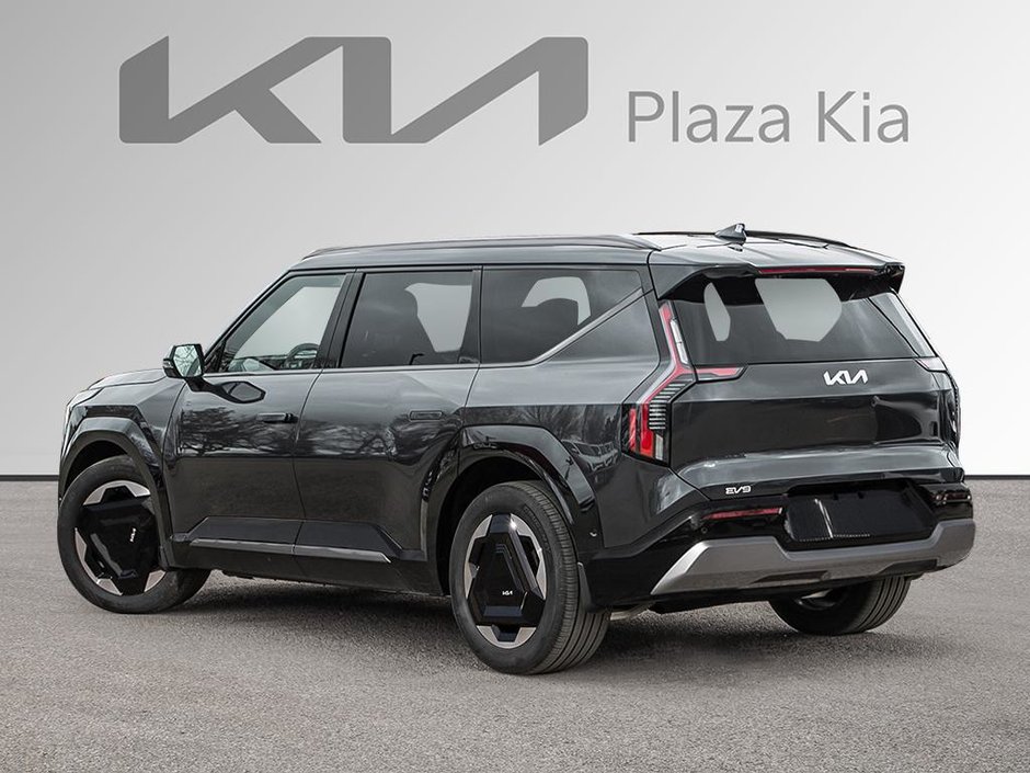 2026 Kia EV9 Land AWD w/ Plus Package-3