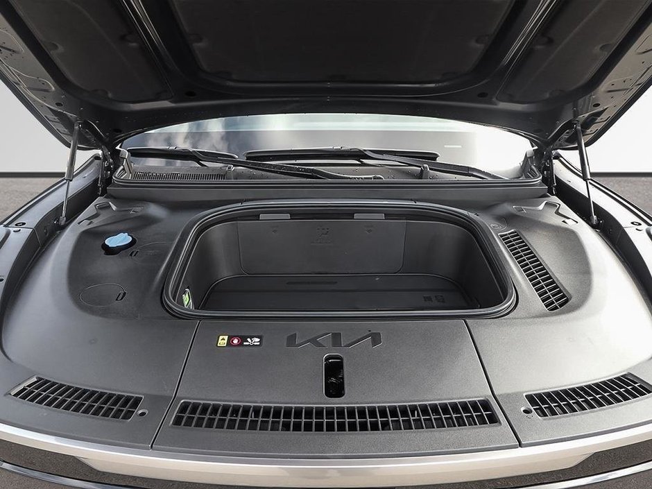 2026 Kia EV9 Land AWD w/ Premium Package-8
