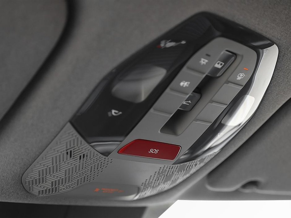 2026 Kia EV9 Land AWD w/ Premium Package-18