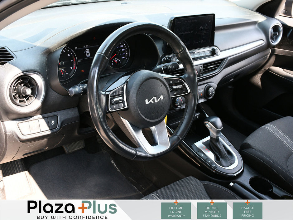 2022 Kia Forte EX-8