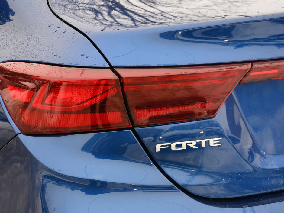 2022 Kia Forte EX-9