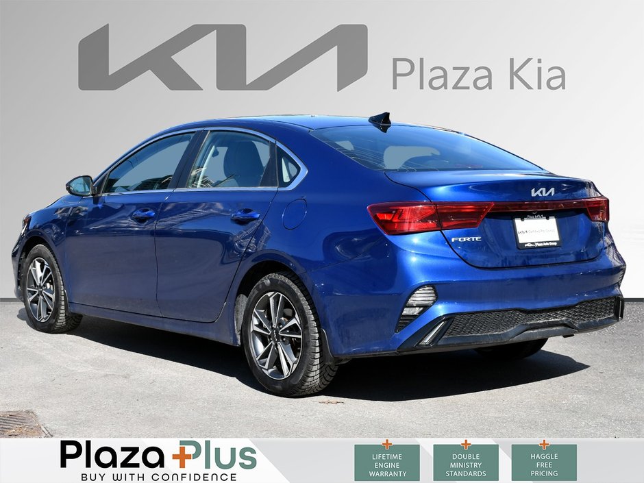 2023 Kia Forte EX