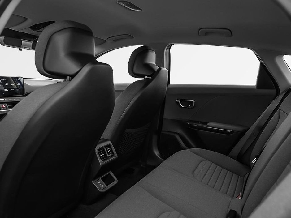 2025 Kia K4 EX-24