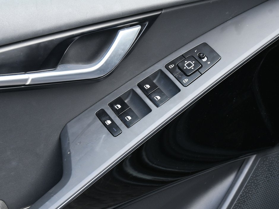 2023 Kia Niro EV Premium-7