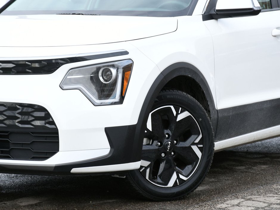 2024 Kia Niro EV Wind CPO | Backup Camera | Keyless Start | Bluetooth | Heated Front Seats