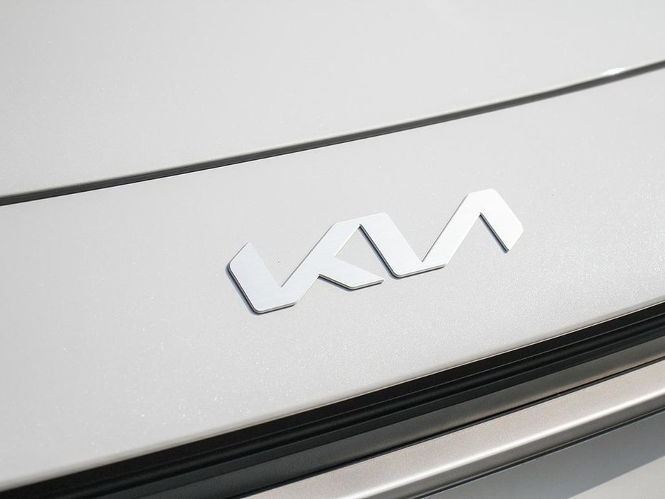 2025 Kia Niro HEV EX-8