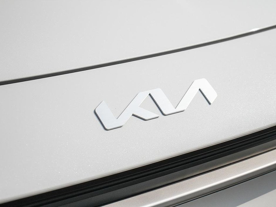 2025 Kia Niro HEV EX-12