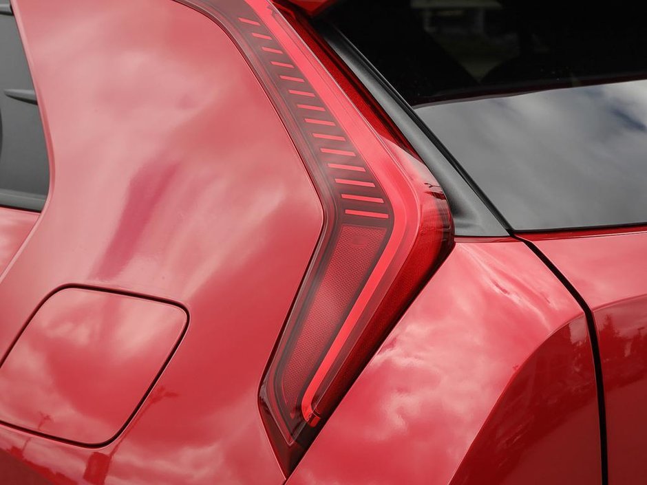 2026 Kia Niro HEV EX-10