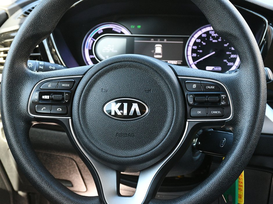 2020 Kia NIRO L Certified | Bluetooth | Backup Camera | Heated Front Seats