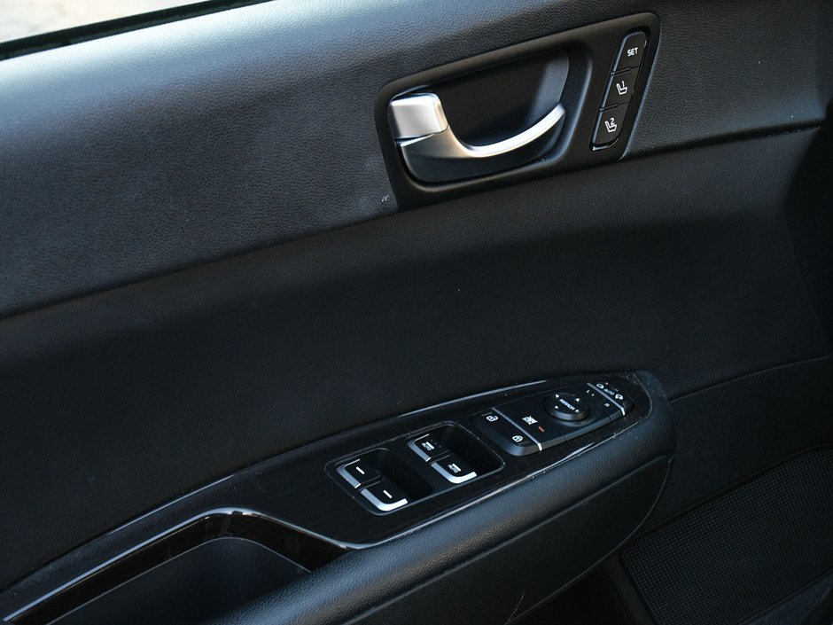 2020 Kia Optima EX-4