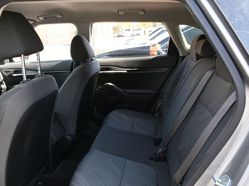 2022 Kia Seltos LX-11