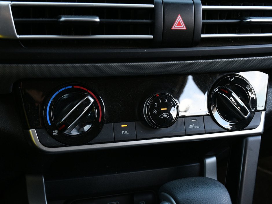 2022 Kia Seltos LX-16