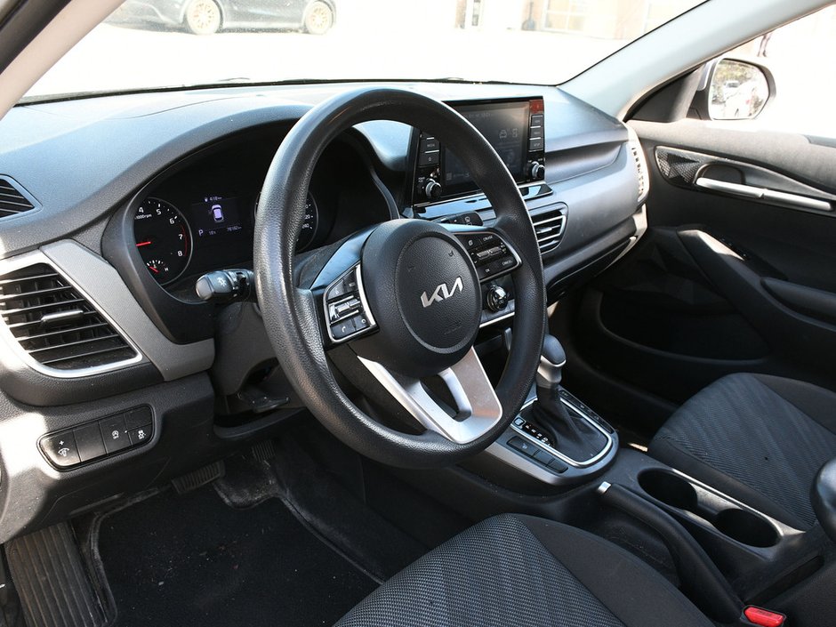 2022 Kia Seltos LX-8